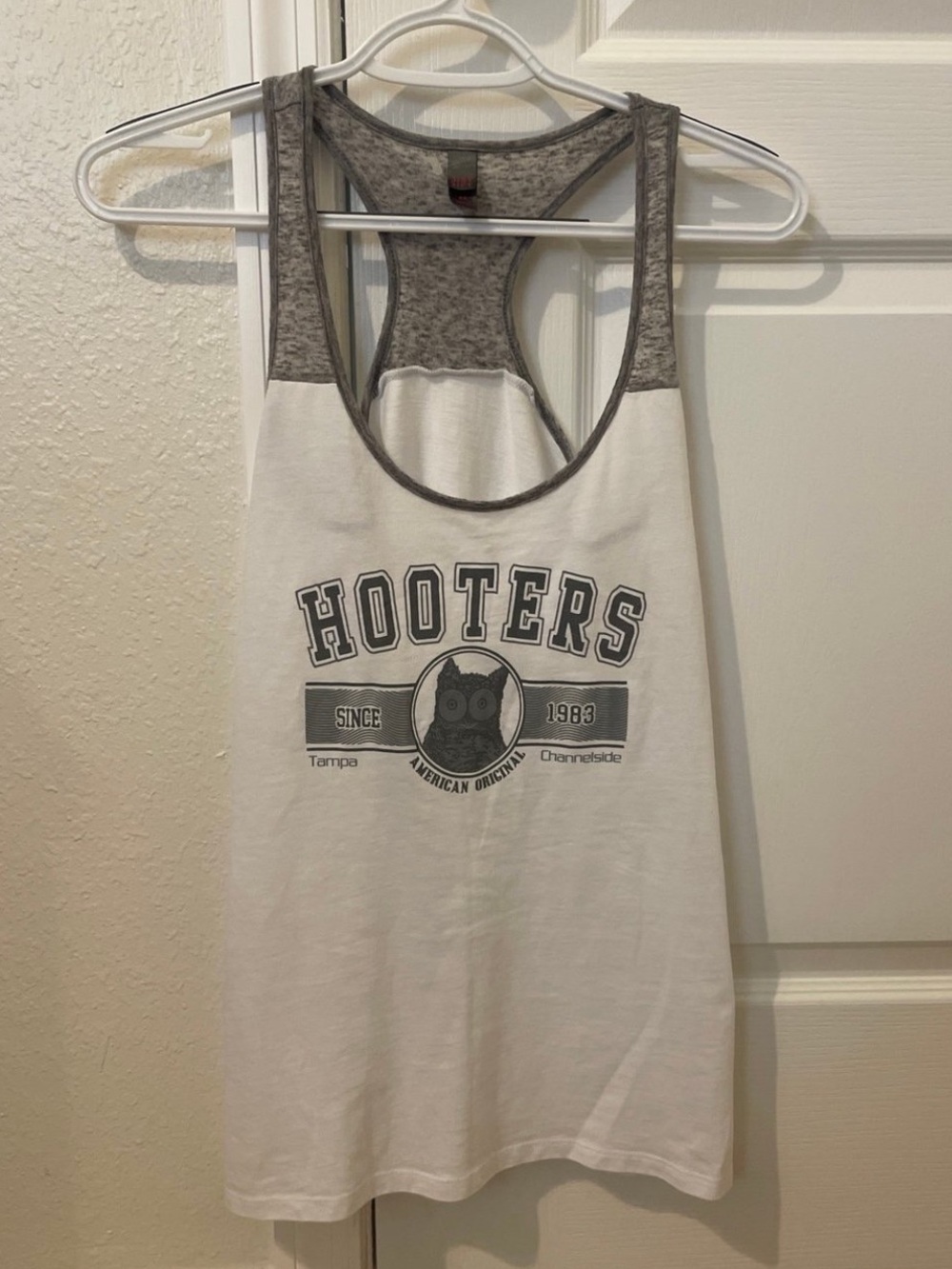 Hooters White and Gray Racerback Tank Top